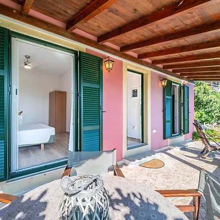 Holiday home Tomazos Fay's House Benitses (Corfu)