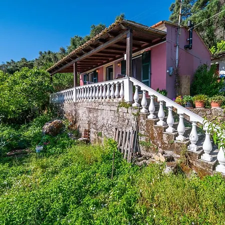 Tomazos Fay's House